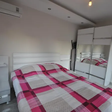 Apartamento Oba Suites *